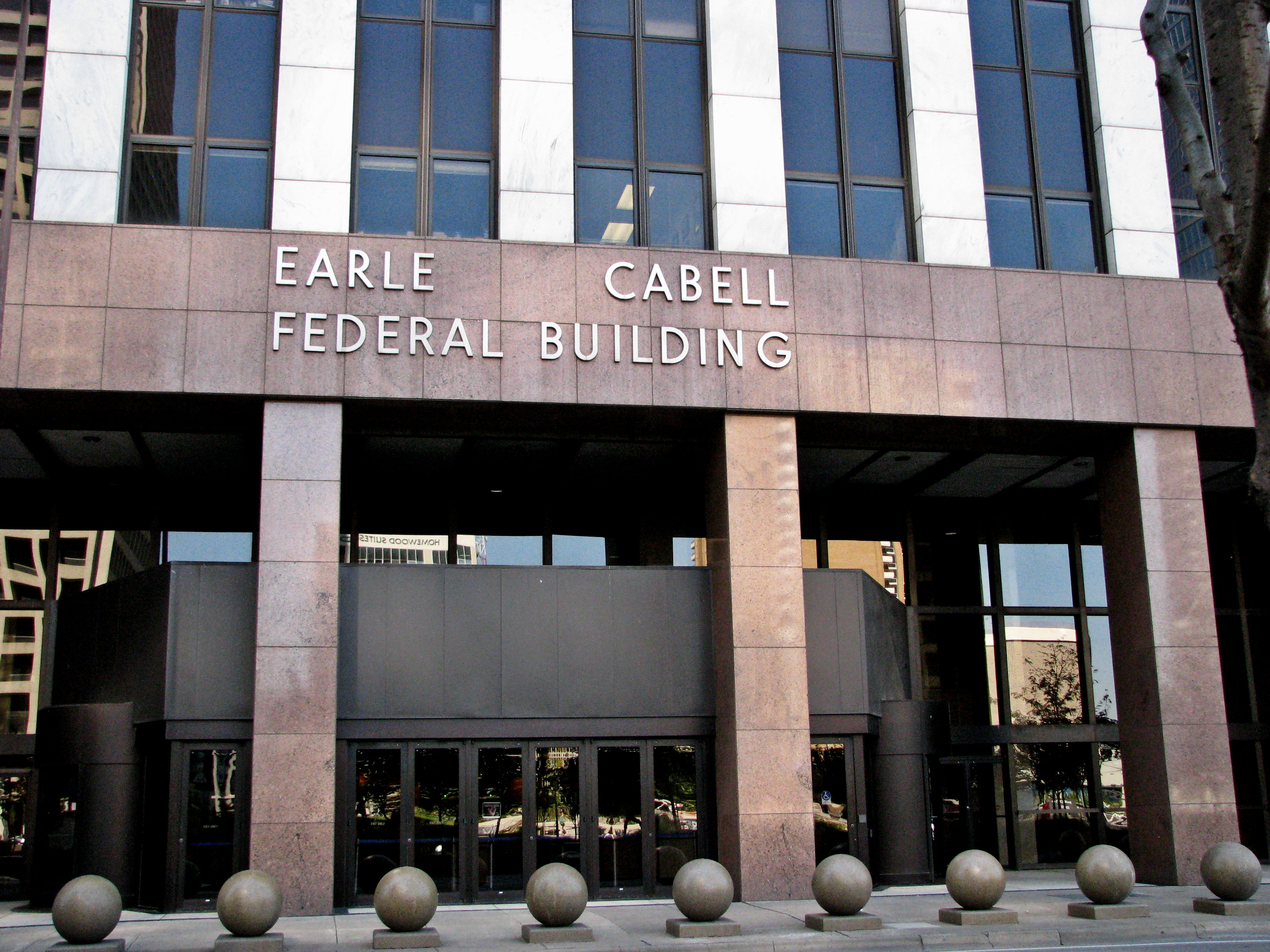 Earle Cabell Federal Building